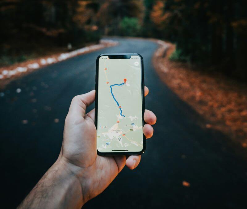 how to track someone location live
