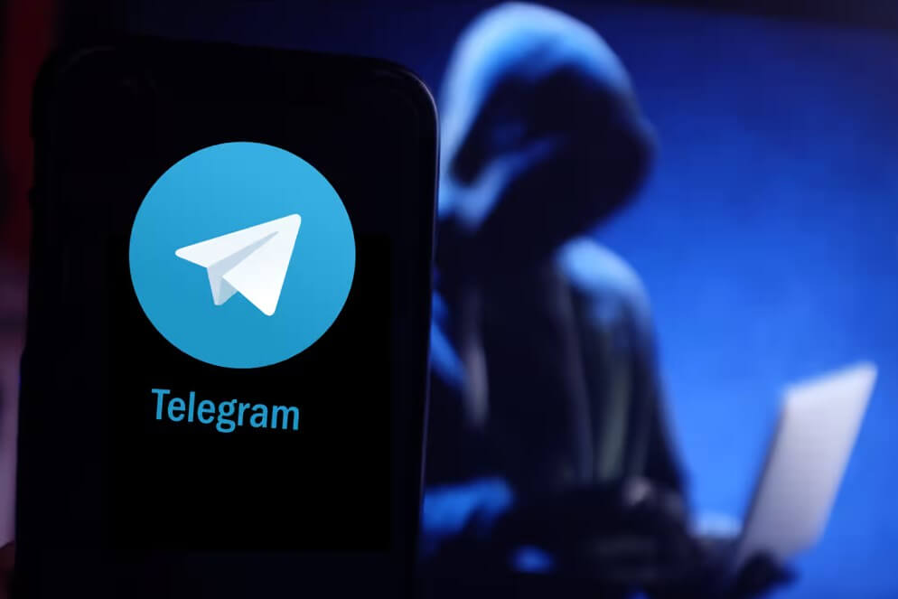 Telegram messenger - WhatsApp clone with better security options