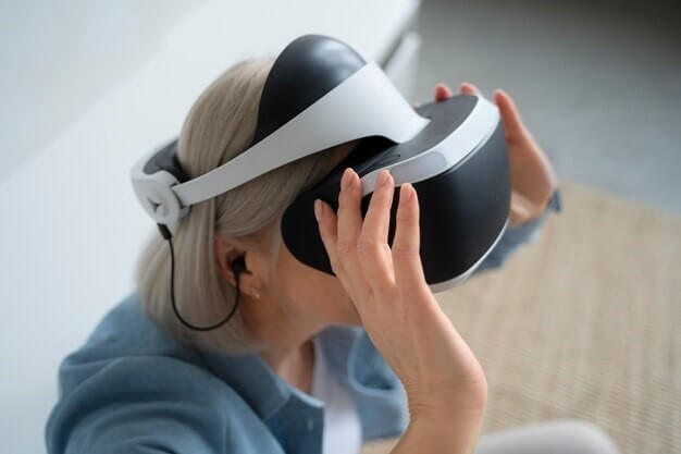 christmas-ideas-for-staff-vr-headset