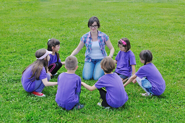 safety tips when kids play camp games with no equipment