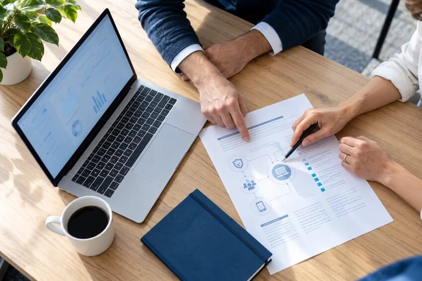 Surveillance des employés et suivi de la sécurité informatique avec MoniVisor
